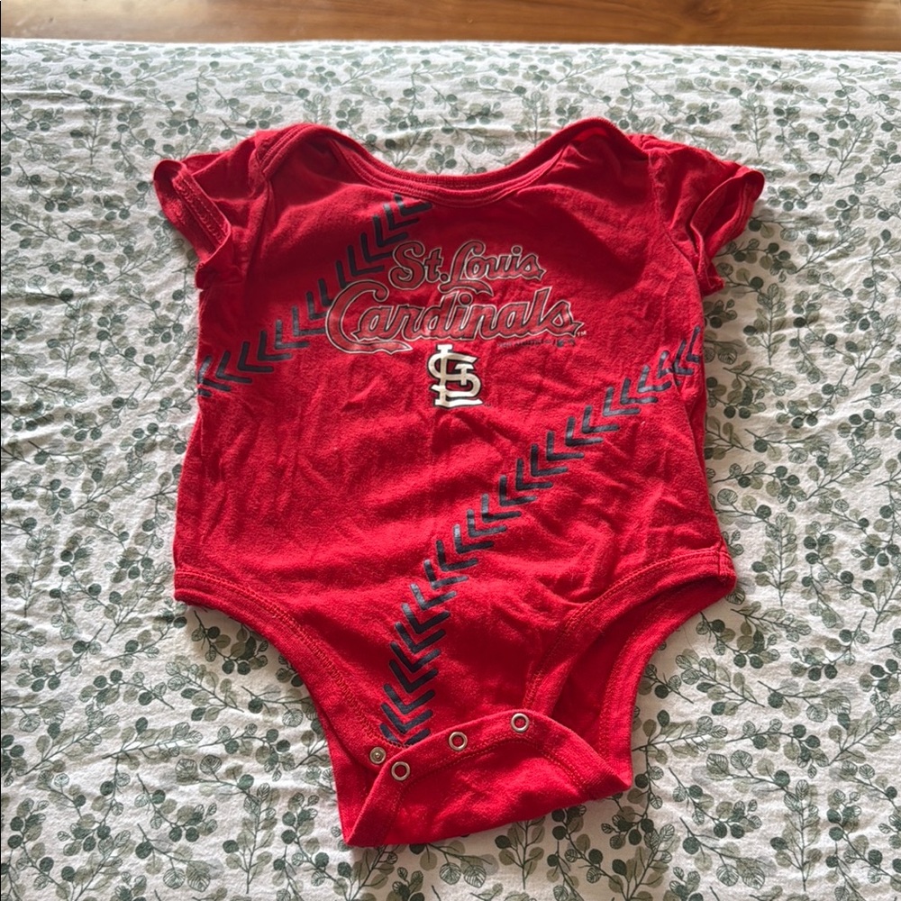 St. Louis Cardinals Red Baby Onesie - 6 - 12 months